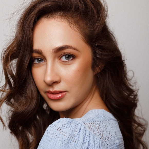 Meet your Posher, Megan - Picture 1 of 1